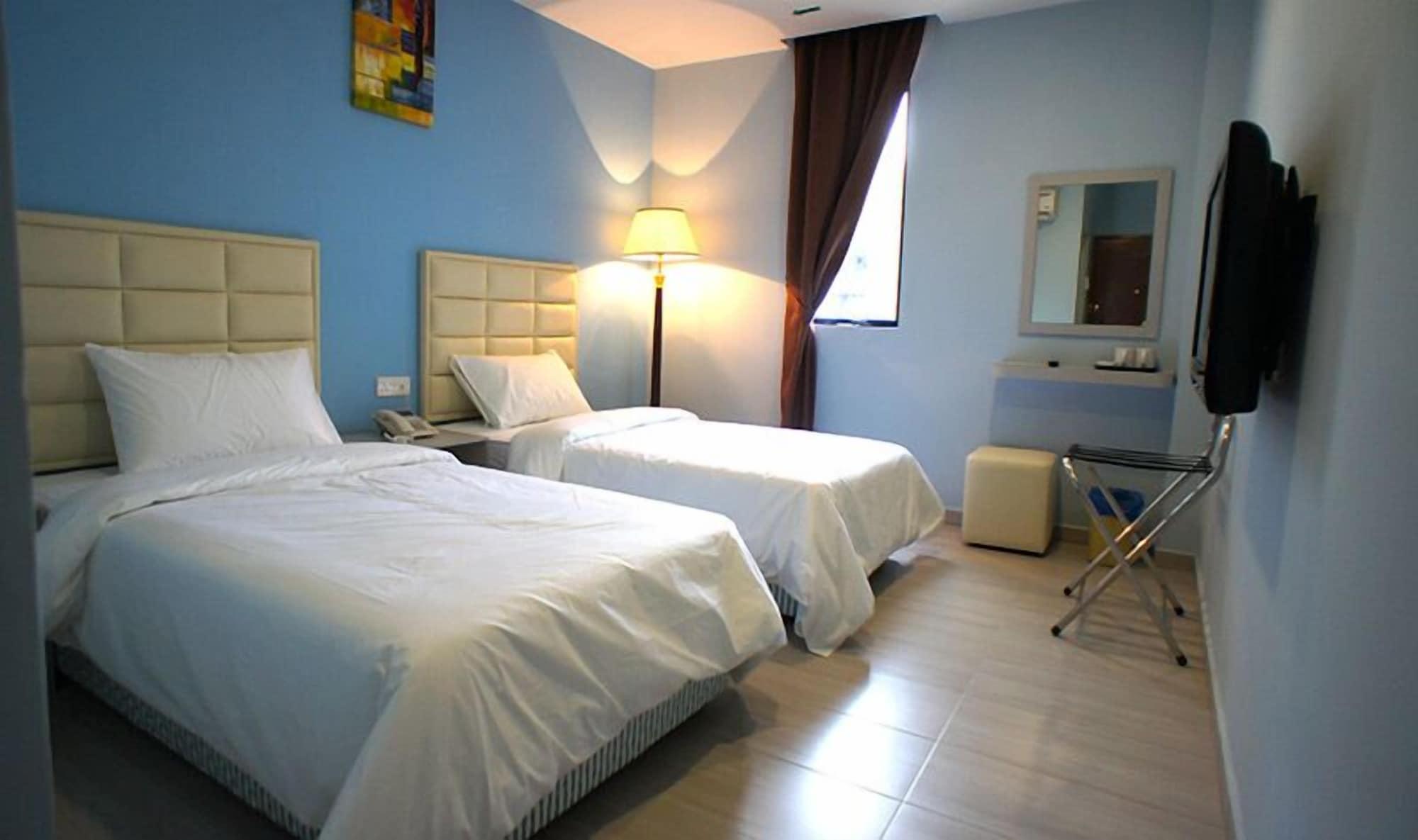 Hotel Zamburger Bukit Indah Johor Bahru Bagian luar foto