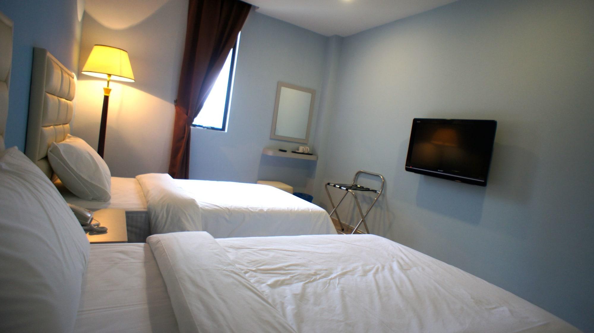 Hotel Zamburger Bukit Indah Johor Bahru Bagian luar foto