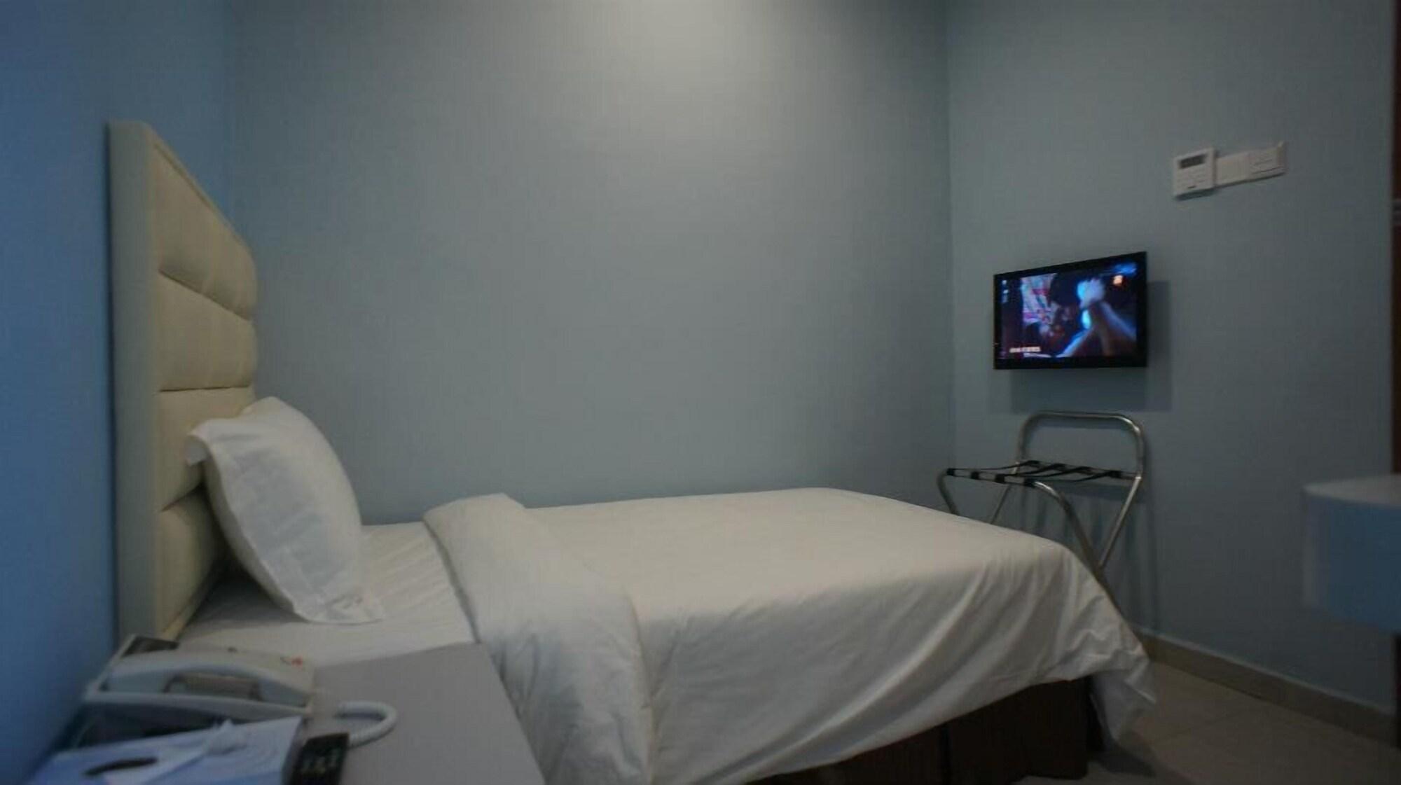 Hotel Zamburger Bukit Indah Johor Bahru Bagian luar foto